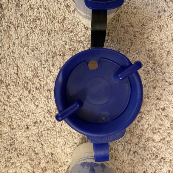 2007 WALT DISNEY WORLD Resort Where Dreams Come True Refillable 16 oz.Travel Mug - Picture 7 of 10